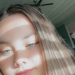 Meet your Posher, Ava